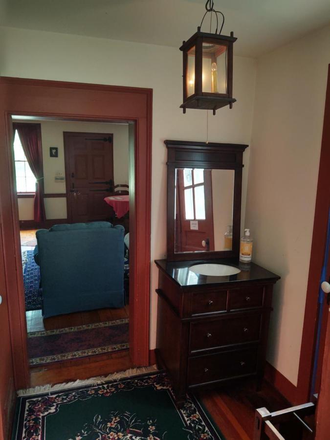 1805 House Bed & Breakfast Hollowville Exterior photo