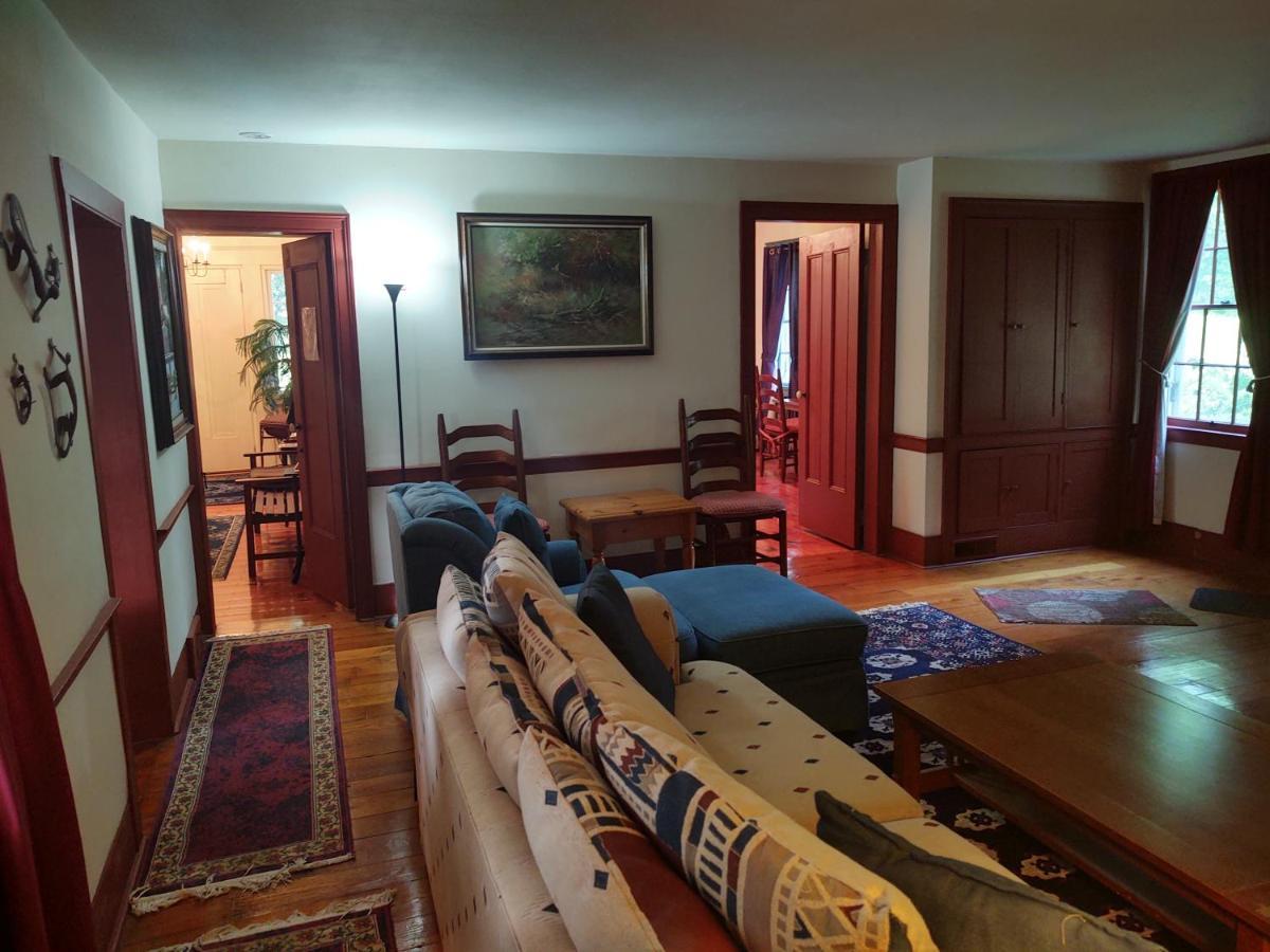 1805 House Bed & Breakfast Hollowville Exterior photo