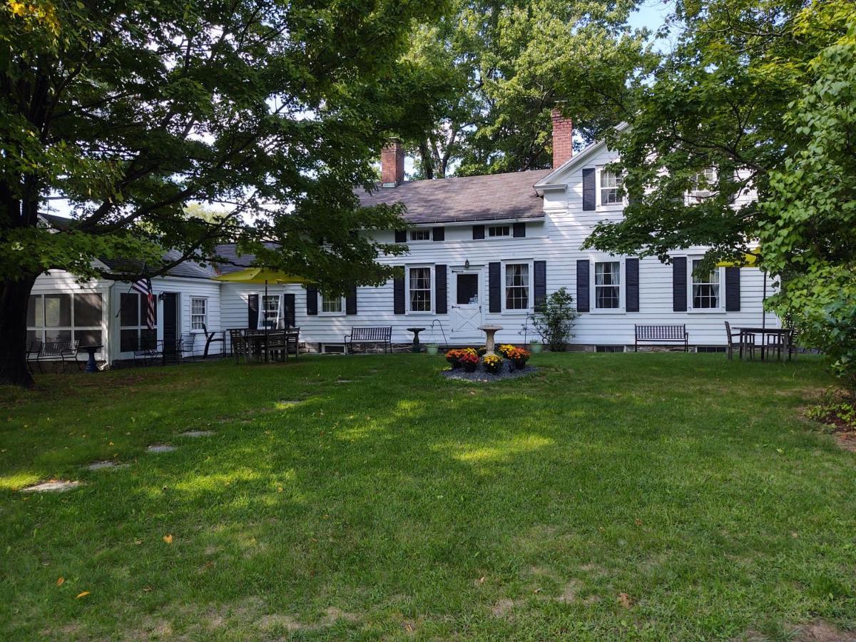 1805 House Bed & Breakfast Hollowville Exterior photo